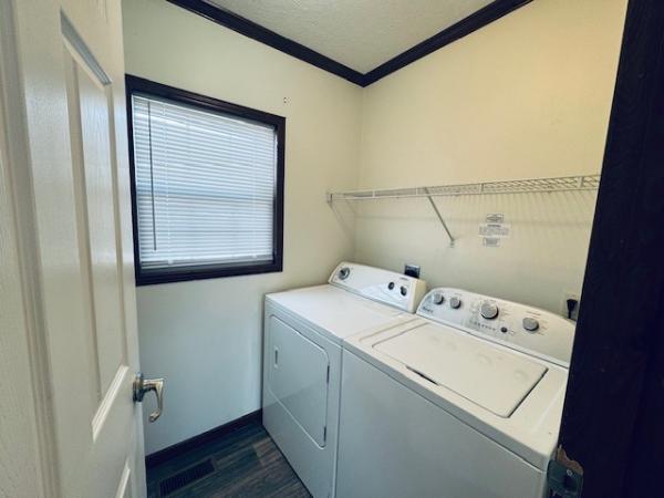 2014 Skyline F324C Mobile Home