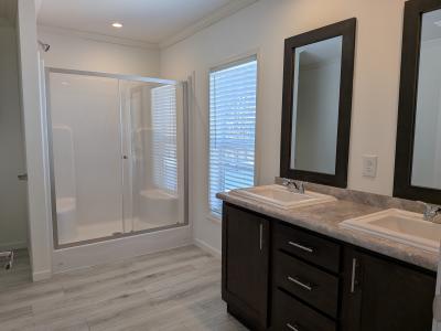 Photo 5 of 7 of home located at 28586 Mapleleaf Flat Rock, MI 48134