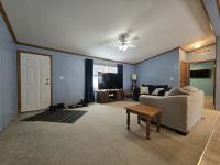 2005 Skyline 7712 Mobile Home