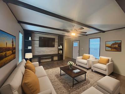 Photo 2 of 24 of home located at 117 Peggy #Pg117 Conroe, TX 77301