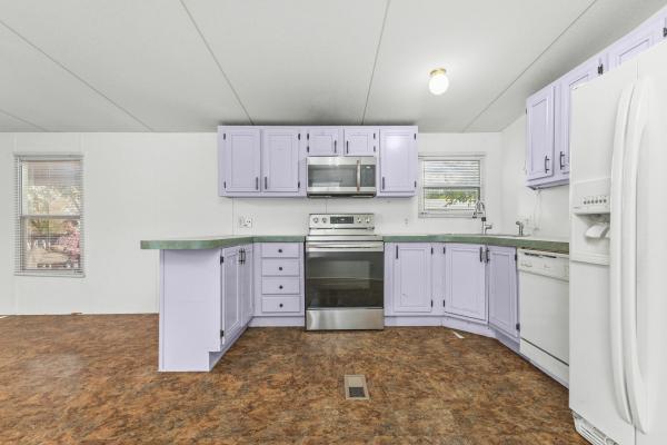 2001 CMH MANUFACTURING COMM SPECIAL Mobile Home