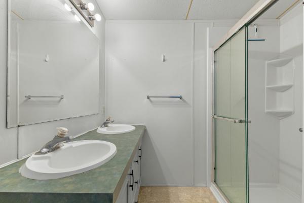 2001 CMH MANUFACTURING COMM SPECIAL Mobile Home