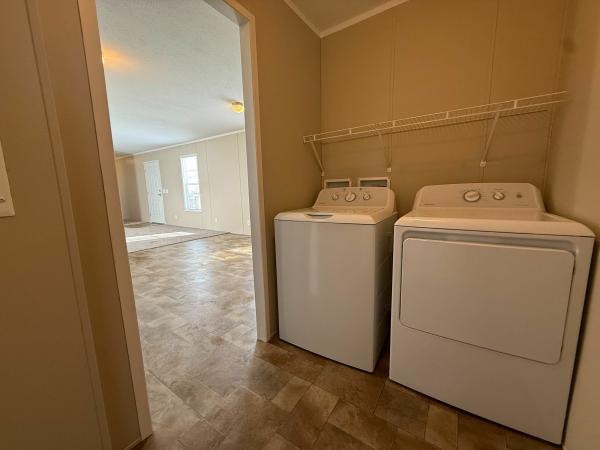 2017 Redman Advantage  Home