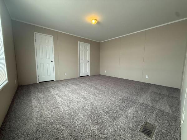 2017 Redman Advantage  Home