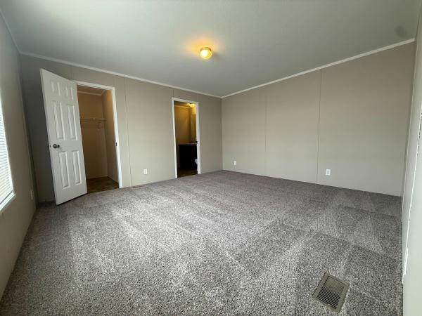 2017 Redman Advantage  Home