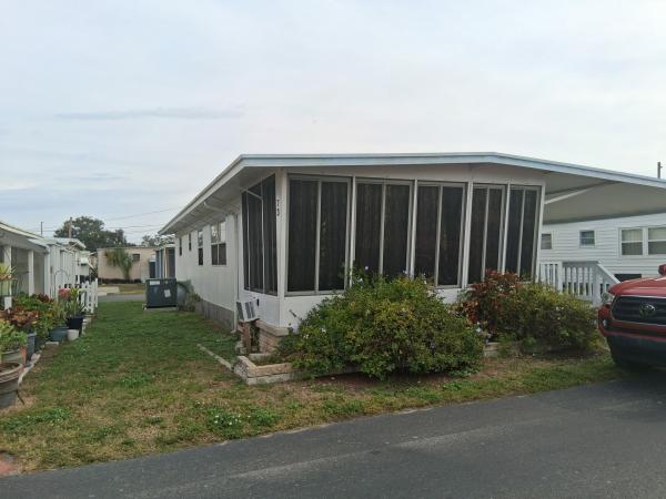 Photo 1 of 2 of home located at 7403 46th Ave. N. Lot 73 Saint Petersburg, FL 33709