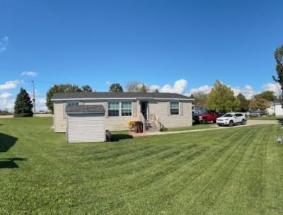 Photo 1 of 36 of home located at 1808 Oak St Newport, MI 48166