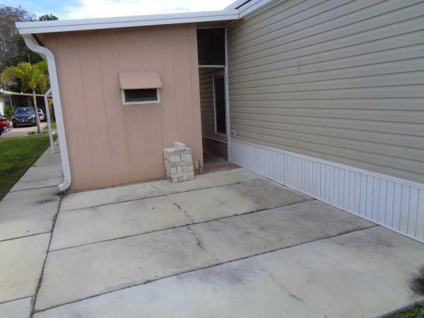 1982 TWIN Manufactured Home