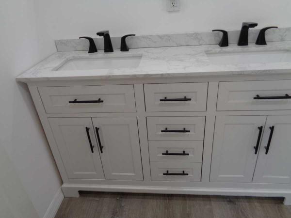 1982 TWIN Manufactured Home