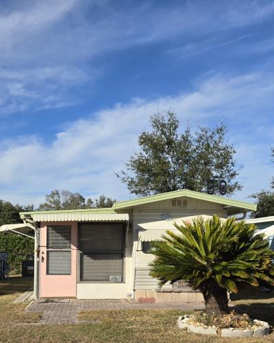 Mobile Home at 34607 Nancy St Zephyrhills, FL 33541