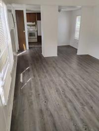 325.00 weekly Mobile Home