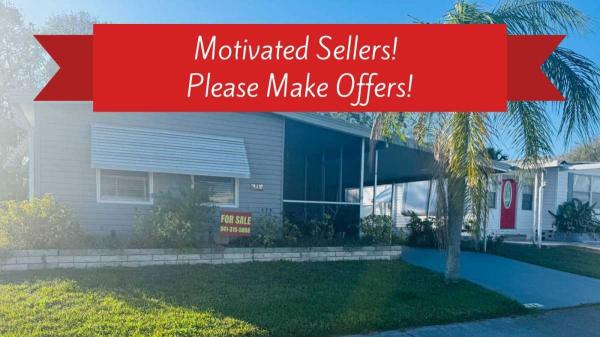 Photo 1 of 2 of home located at 24 Tahitian Drive Ellenton, FL 34222