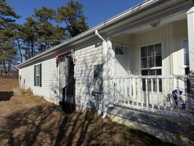 Photo 2 of 20 of home located at 99 Oak Ridge Lane Manahawkin, NJ 08050