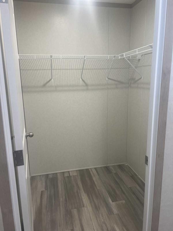 2025 Clayton Adrenaline 7616-4200 Mobile Home