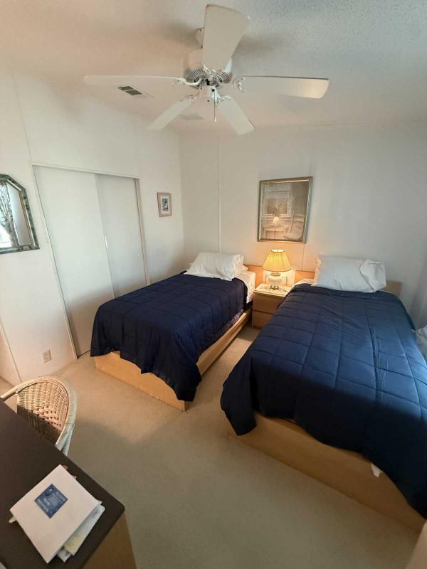 2000 Merit Manufactured Home