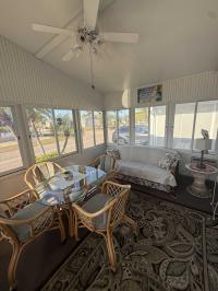 2000 Merit Manufactured Home