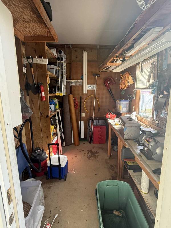 2000 Merit Manufactured Home