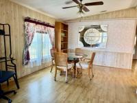 1983 Redmond Manufactured Home