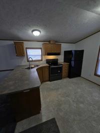 2005 Hollypark Mobile Home