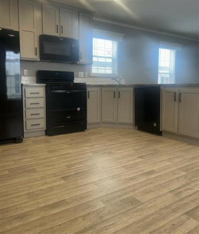 Photo 4 of 11 of home located at 7443 Oakley Street NE Fridley, MN 55432