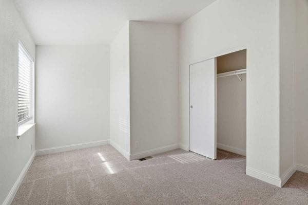 1998 Silvercrest Manufactured Home