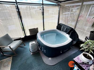 Photo 5 of 30 of home located at 1260 Sunset Drive Leesburg, FL 34788