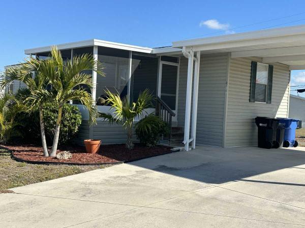 2013 2BR/2BA Mobile Home