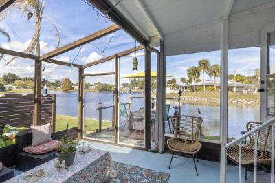 Photo 2 of 7 of home located at 7000 20th St Lot 915 Vero Beach, FL 32966