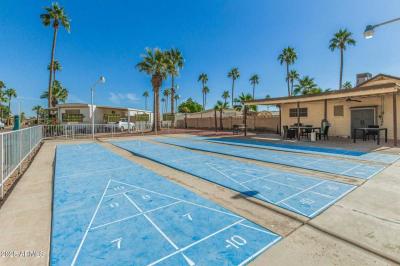 Photo 3 of 25 of home located at 16225 N Cave Creek Rd 79 Phoenix, AZ 85032