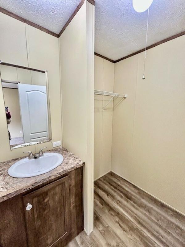 2018 Clayton Homes Blazer Extreme Manufactured Home