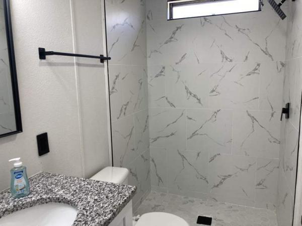 1979 Barrington Manufactured Home