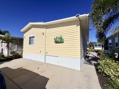 Photo 4 of 15 of home located at 7125 Fruitville Rd 1733 Sarasota, FL 34240