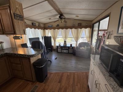 Photo 3 of 8 of home located at 23 Great White Drive Sebring, FL 33876