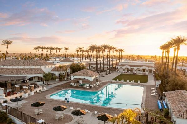 1999 CAVCO Mobile Home