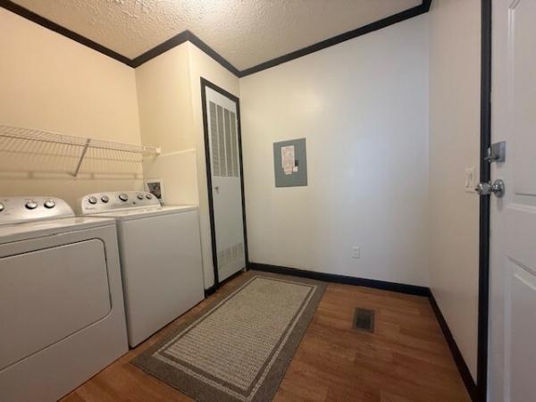 2016 Fairmont 430HH28483B Mobile Home