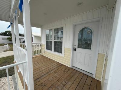 Photo 4 of 12 of home located at 3 7th Street West Nokomis, FL 34275