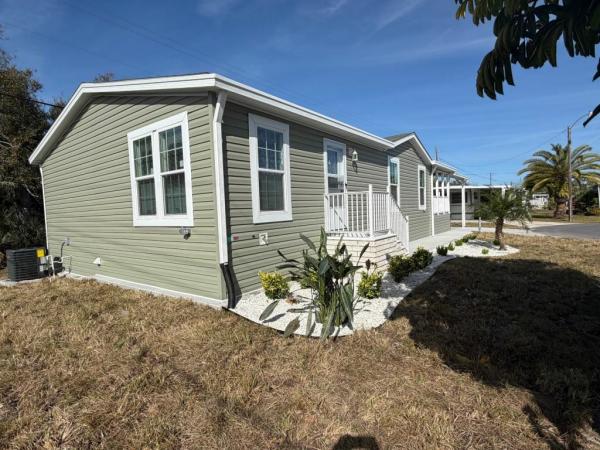 Photo 1 of 2 of home located at 160 4th Street West Nokomis, FL 34275