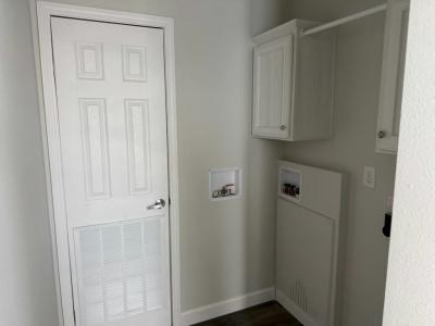 Photo 5 of 10 of home located at 160 4th Street West Nokomis, FL 34275