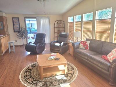 Photo 3 of 20 of home located at 6001 Spring Lake Cir Zephyrhills, FL 33540