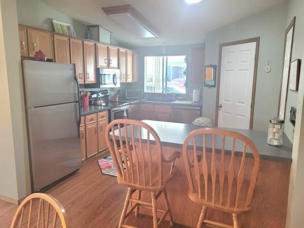 1990 Fleetwood Mobile Home