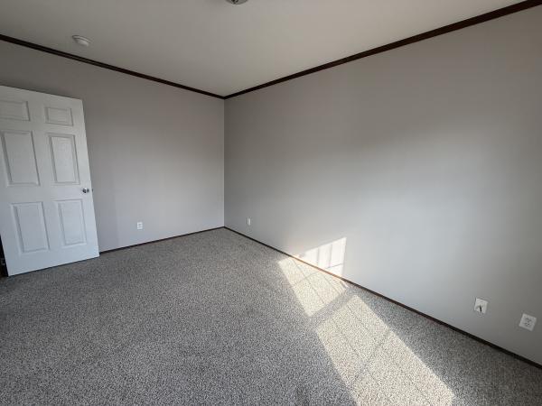 2012 Clayton 32SUN28604 Mobile Home