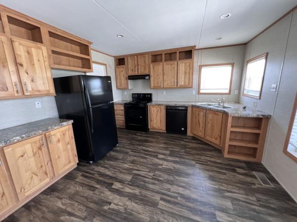 2019 Champion CH2842A Mobile Home