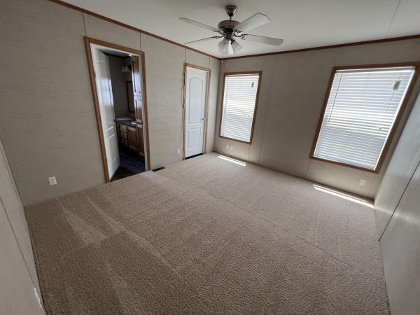 2019 Champion CH2842A Mobile Home