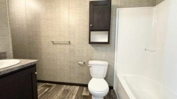 2019 Clayton Homes Inc Pulse Mobile Home