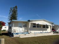 1975 LAKS Double Mobile Home