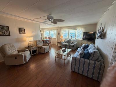 Photo 5 of 14 of home located at 3025 Joline Drive Sarasota, FL 34239