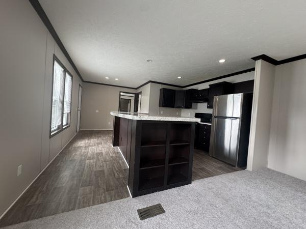 2018 CAVCO 430HH16763H Mobile Home