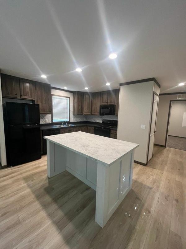 2023 Clayton Homes Inc Pulse Mobile Home