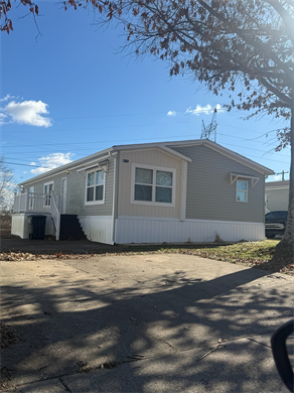 Photo 1 of 1 of home located at 125 Early Rd. Columbia, TN 38401