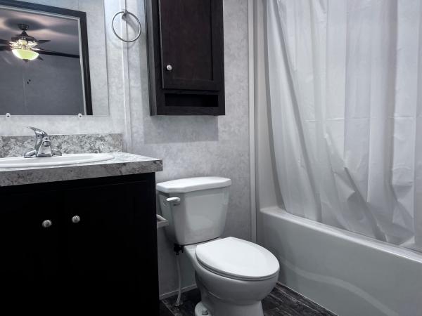 2023 Redman 44 NWS-F-25206  Home